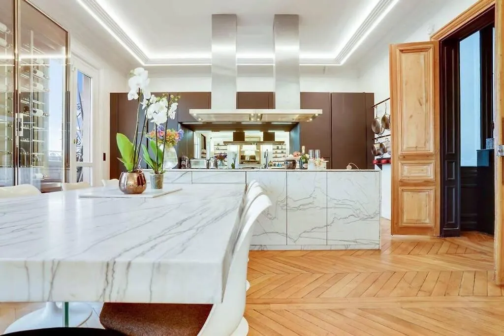 Luxurious Penthouse Close To Champs Elysees And Fr